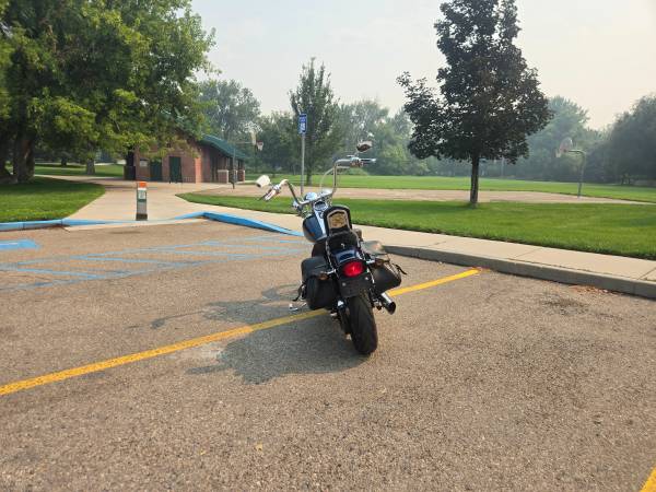 2004 Harley-Davidson, dovoz USA — foto 4 z 6
