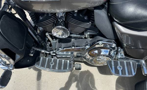 2016 Harley-Davidson, dovoz USA — foto 5 z 7