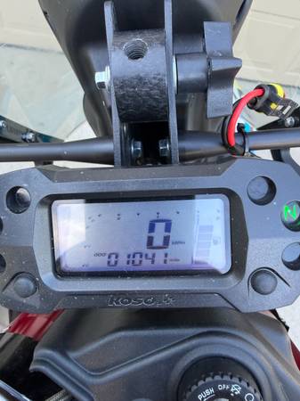 2018 Suzuki, dovoz USA — foto 12 z 12