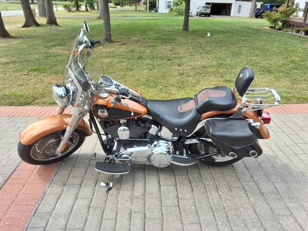 2008 Harley-Davidson, dovoz USA — foto 2 z 5