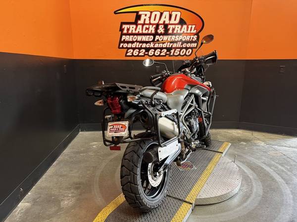 2016 Triumph, dovoz USA — foto 2 z 12