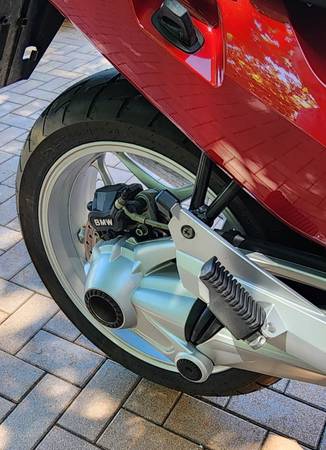 2005 BMW, dovoz USA — foto 9 z 12