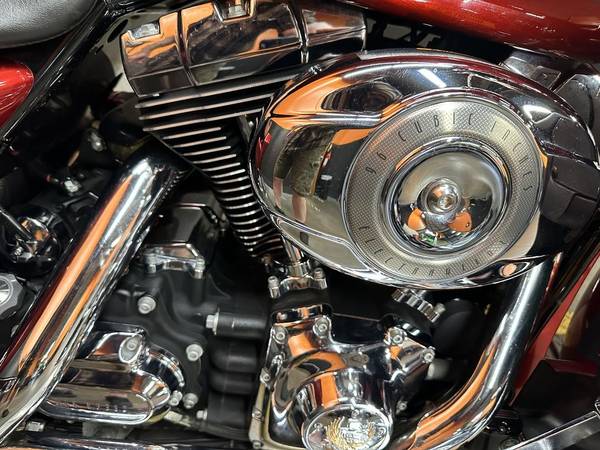 2008 Harley-Davidson, dovoz USA — foto 6 z 12