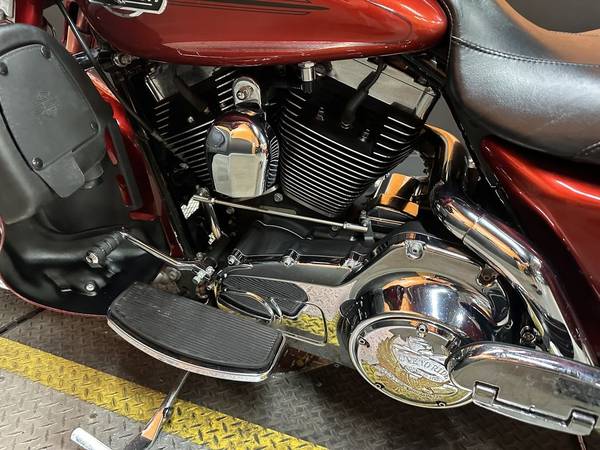 2008 Harley-Davidson, dovoz USA — foto 9 z 12
