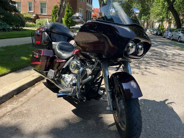 2007 Harley-Davidson, dovoz USA — foto 5 z 9