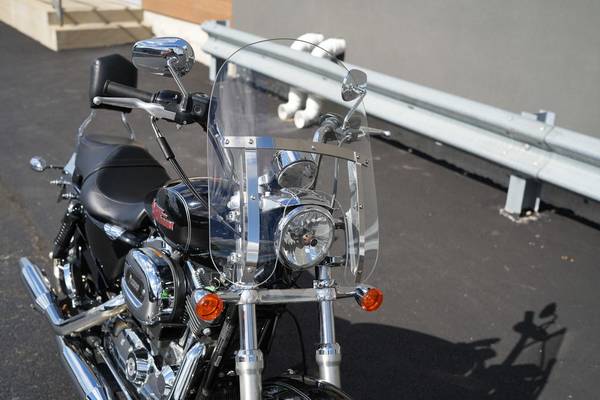 2014 Harley-Davidson, dovoz USA — foto 5 z 12