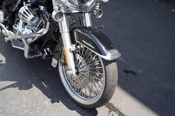 2014 Harley-Davidson, dovoz USA — foto 6 z 12