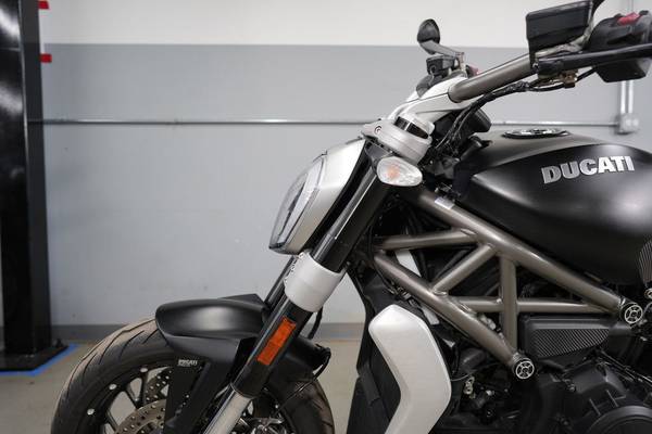 2017 Ducati, dovoz USA — foto 9 z 12