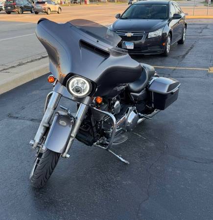 2014 Harley-Davidson, dovoz USA — foto 9 z 9