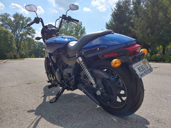 2016 Harley-Davidson, dovoz USA — foto 3 z 5