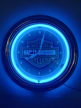 2016 Harley-Davidson, dovoz USA — foto 5 z 5