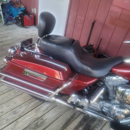 2006 Harley-Davidson, dovoz USA — foto 3 z 11