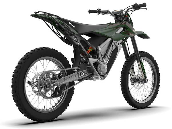 2024 Beta, dovoz USA — foto 4 z 7