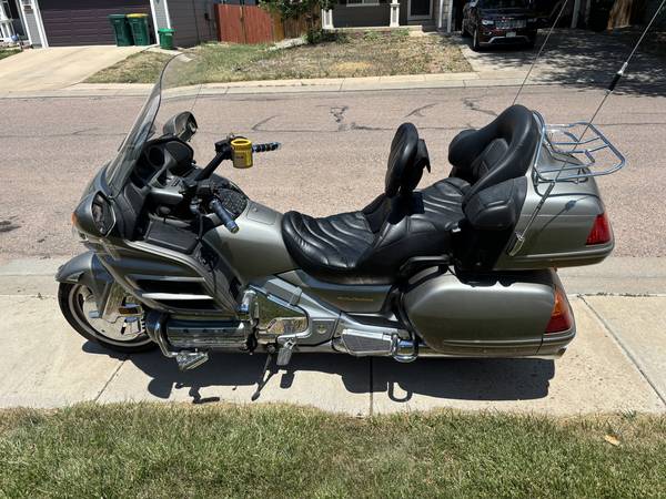 2002 Honda, dovoz USA — foto 2 z 4
