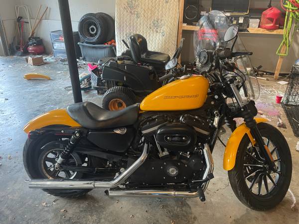2011 Harley-Davidson, dovoz USA — foto 1 z 5 2011 Harley-Davidson, dovoz USA — foto 1 z 5