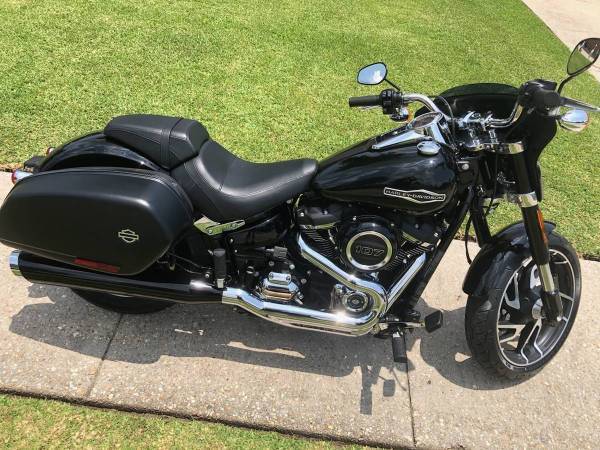 2018 Harley-Davidson, dovoz USA — foto 3 z 12