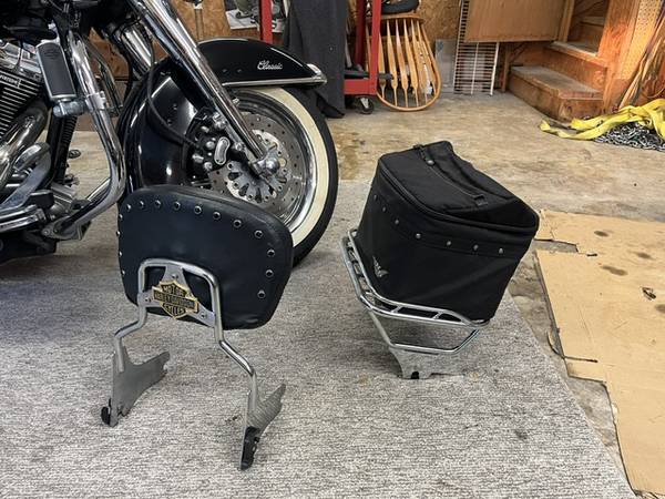 2004 Harley-Davidson, dovoz USA — foto 4 z 5