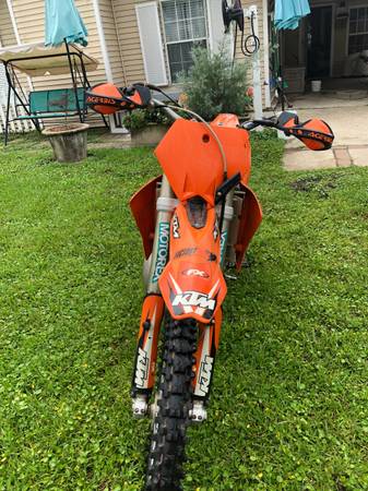 2004 KTM, dovoz USA — foto 2 z 4