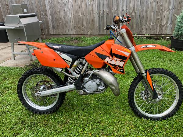 2004 KTM, dovoz USA — foto 4 z 4