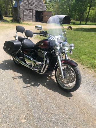Triumph, dovoz USA — foto 4 z 5