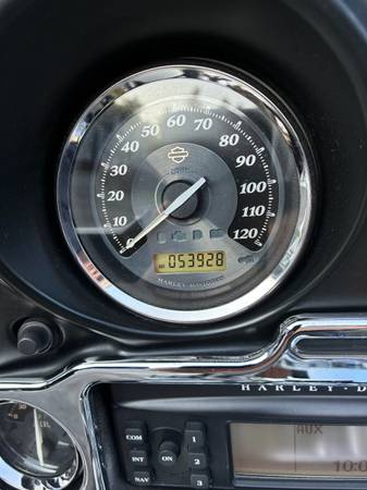 2012 Harley-Davidson, dovoz USA — foto 3 z 9