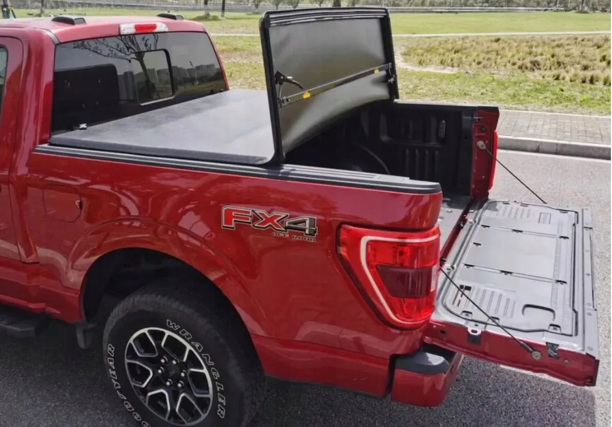 kryt korby skládací Na 3 Miekka 5.5 Ft Ford F150 04-08, Skladem v EU — foto 1