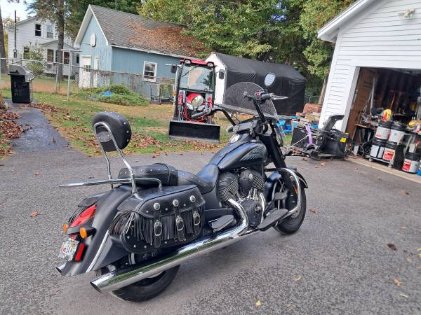 Indian, dovoz USA — foto 2 z 3