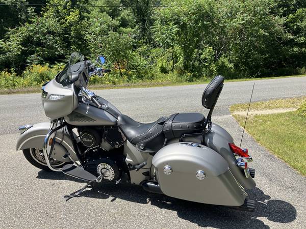 2017 Indian, dovoz USA — foto 1 z 8 2017 Indian, dovoz USA — foto 1 z 8