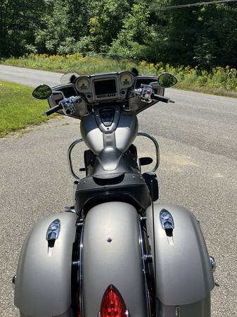 2017 Indian, dovoz USA — foto 5 z 8