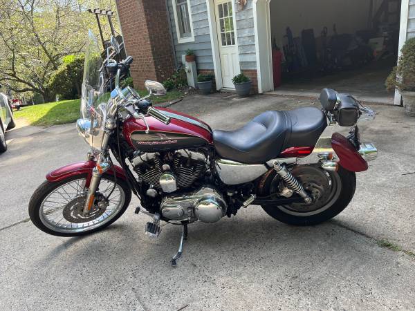 2007 Harley-Davidson, dovoz USA — foto 2 z 3
