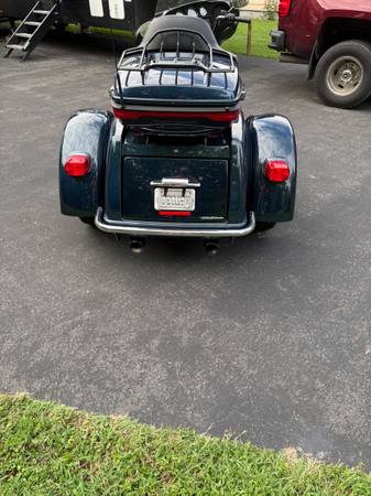 Harley-Davidson, dovoz USA — foto 2 z 3