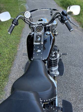 2001 Harley-Davidson, dovoz USA — foto 10 z 12
