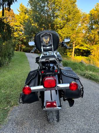 2001 Harley-Davidson, dovoz USA — foto 3 z 12