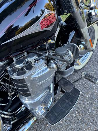 2001 Harley-Davidson, dovoz USA — foto 7 z 12