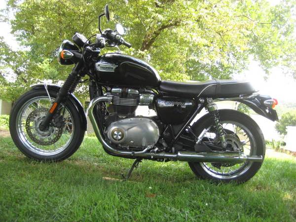 2018 Triumph, dovoz USA — foto 11 z 12