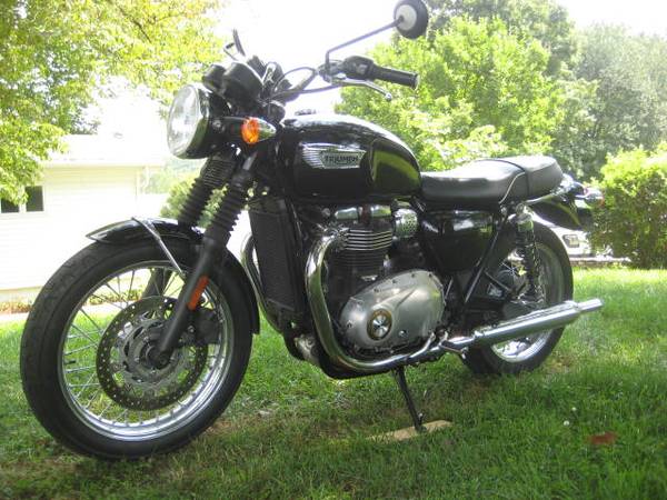 2018 Triumph, dovoz USA — foto 3 z 12
