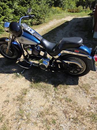 2002 Harley-Davidson, dovoz USA — foto 2 z 3