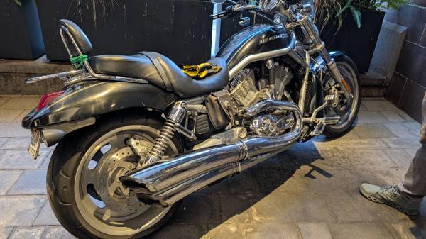 2007 Harley-Davidson, dovoz USA — foto 8 z 12