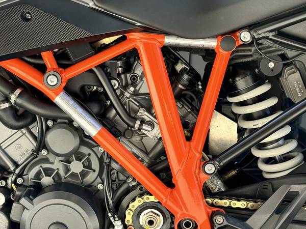 2016 KTM, dovoz USA — foto 12 z 12