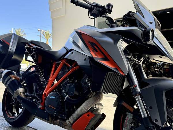 2016 KTM, dovoz USA — foto 2 z 12