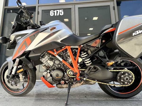 2016 KTM, dovoz USA — foto 3 z 12