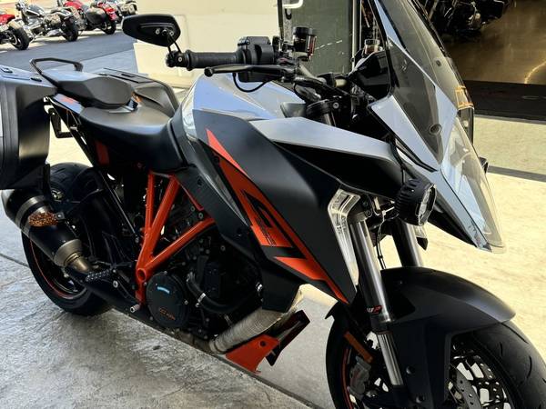 2016 KTM, dovoz USA — foto 4 z 12