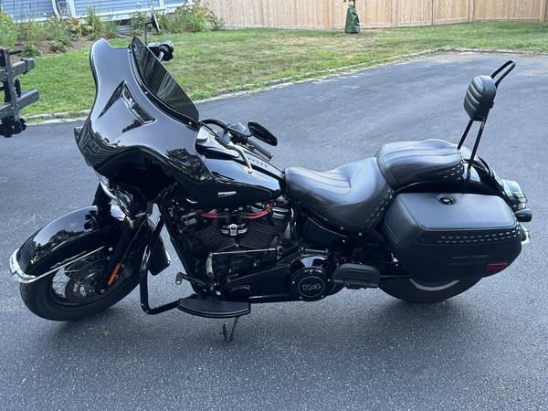 2018 Harley-Davidson, černá, dovoz USA — foto 2 z 5