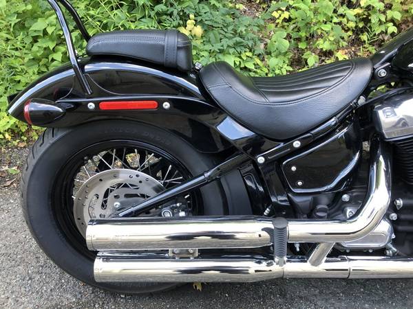 2019 Harley-Davidson, černá, dovoz USA — foto 3 z 11