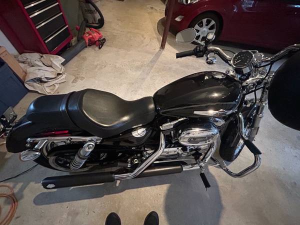 2017 Harley-Davidson, dovoz USA — foto 4 z 6
