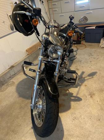 2017 Harley-Davidson, dovoz USA — foto 5 z 6