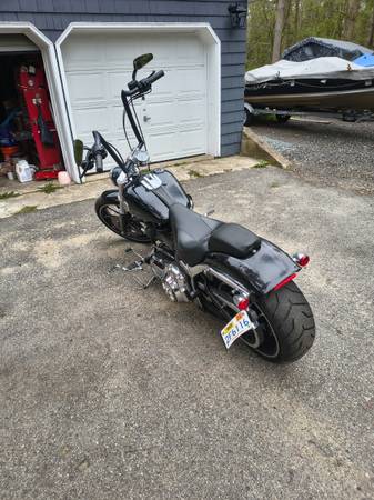 2014 Harley-Davidson, dovoz USA — foto 4 z 5