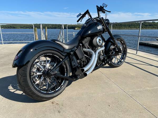 Harley-Davidson, dovoz USA — foto 2 z 12