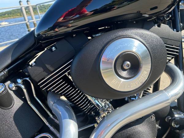 Harley-Davidson, dovoz USA — foto 8 z 12