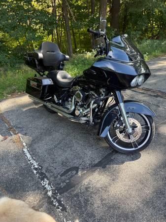 2013 Harley-Davidson, dovoz USA — foto 2 z 7